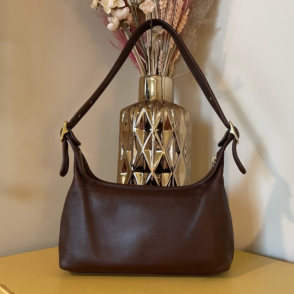 Vintage Coach Legacy Hobo 9059 in Mahogany